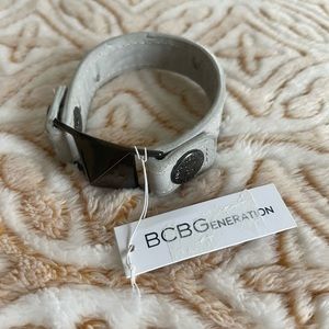 Y2K BCBG Grey Stud Faux Ostrich Leather Bracelet